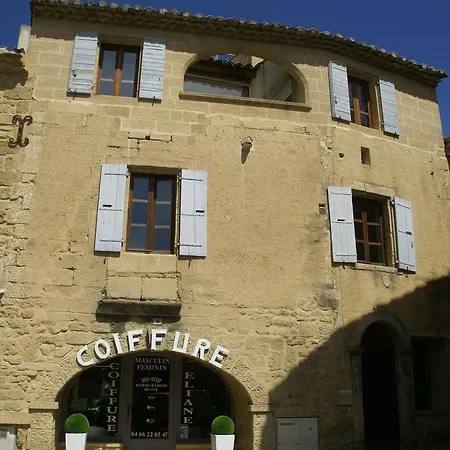 Ferienhaus Maison De Vacances - Vers-pont-du-gard *